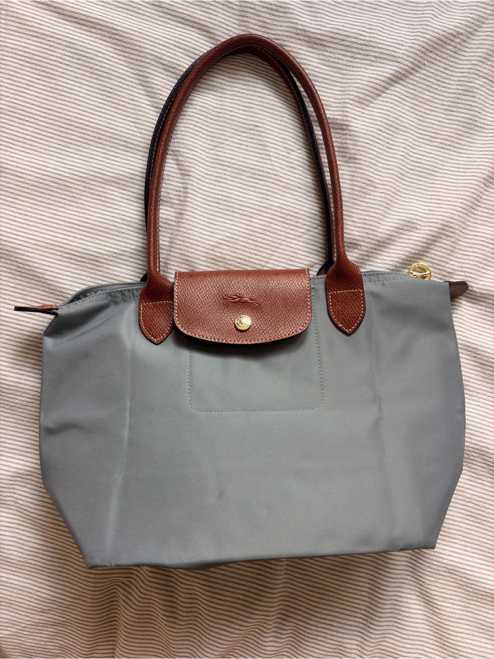 Longchamp LE PLIAGE original M tote NWOT